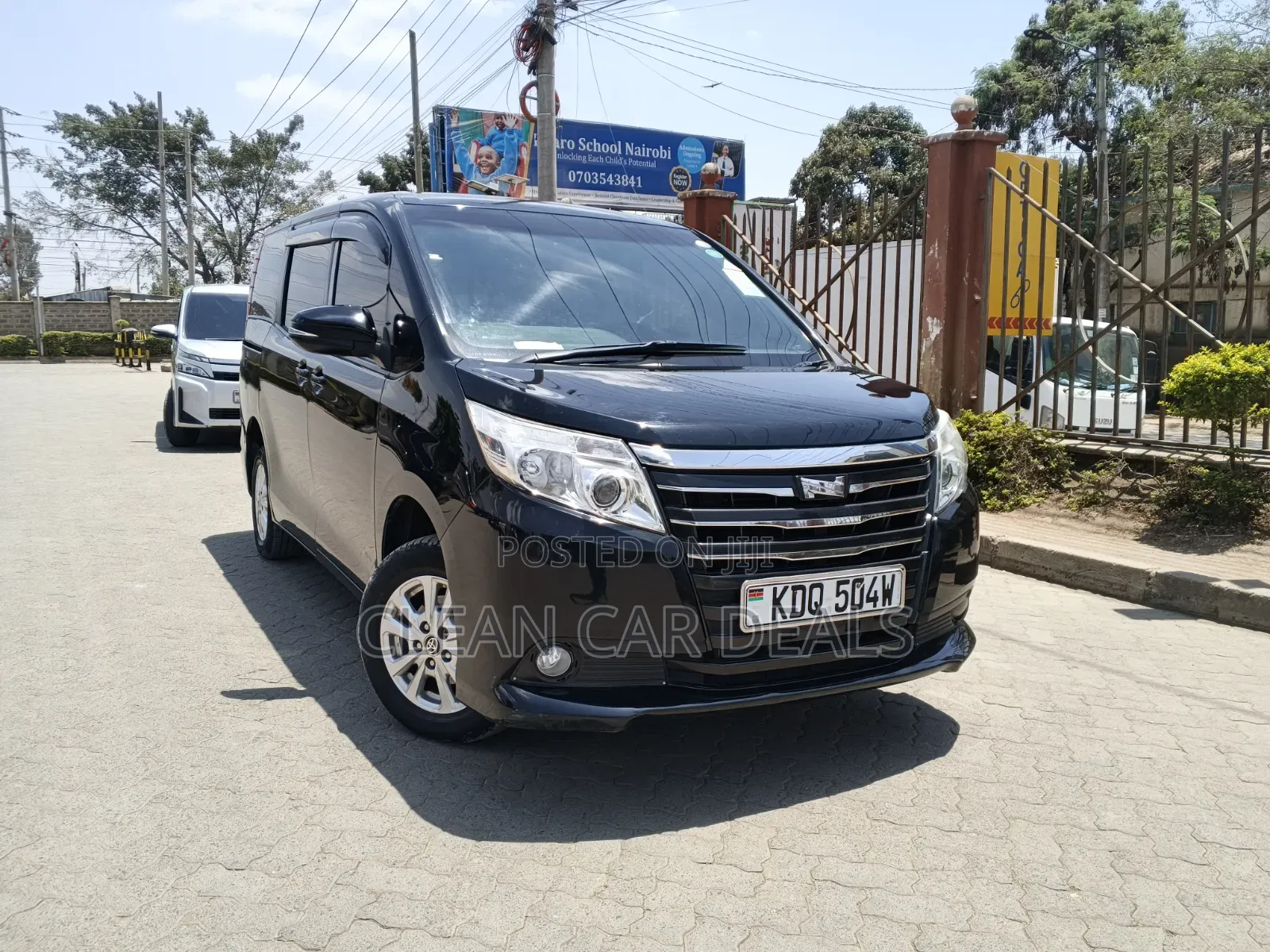 Toyota Noah 2018 Black