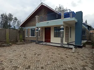 4bdrm Bungalow in Rimpa for sale