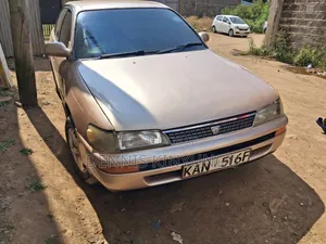 Toyota Corolla Sedan 1994 Gold