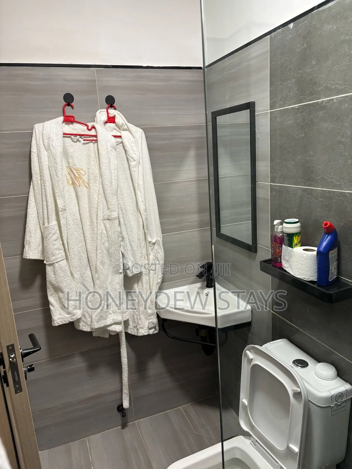 Furnished Studio Near JKIA & SGR | Pool, Gym & WiFi | Aries, Sabaki