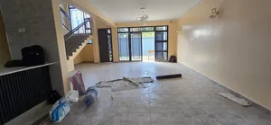 5bdrm Maisonette in Varsity Estate, Kamakis for rent