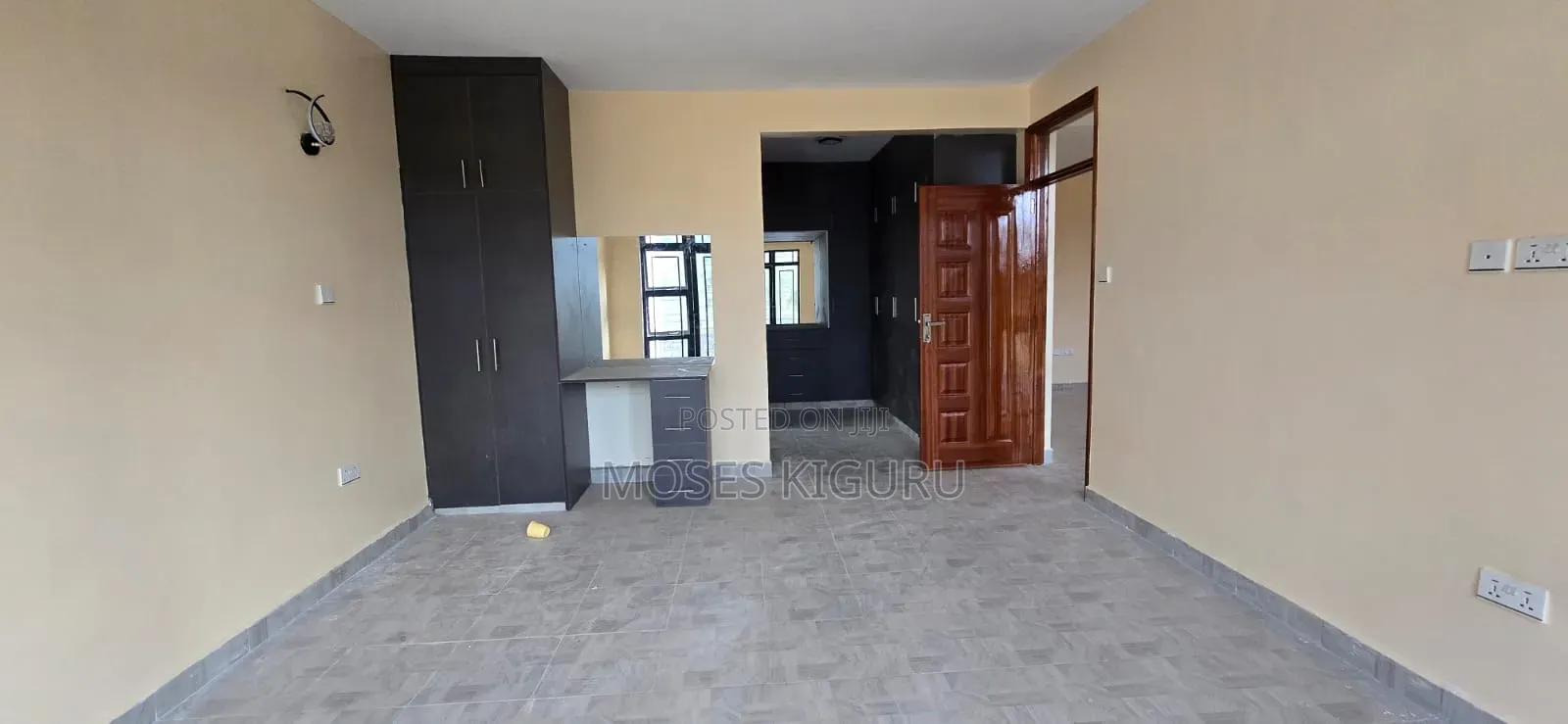 5bdrm Maisonette in Varsity Estate, Kamakis for rent