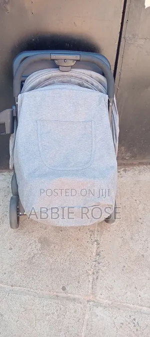 Baby Stroller Ages 0-4yrs