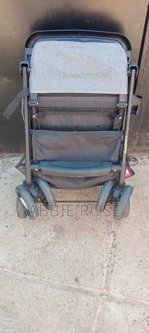 Baby Stroller Ages 0-4yrs