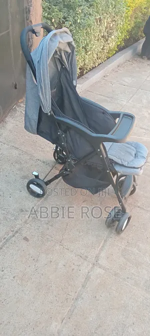 Baby Stroller Ages 0-4yrs