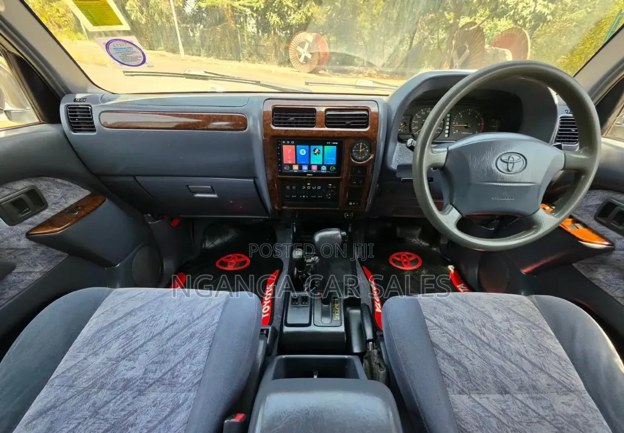 Toyota Land Cruiser Prado 1998 Gray