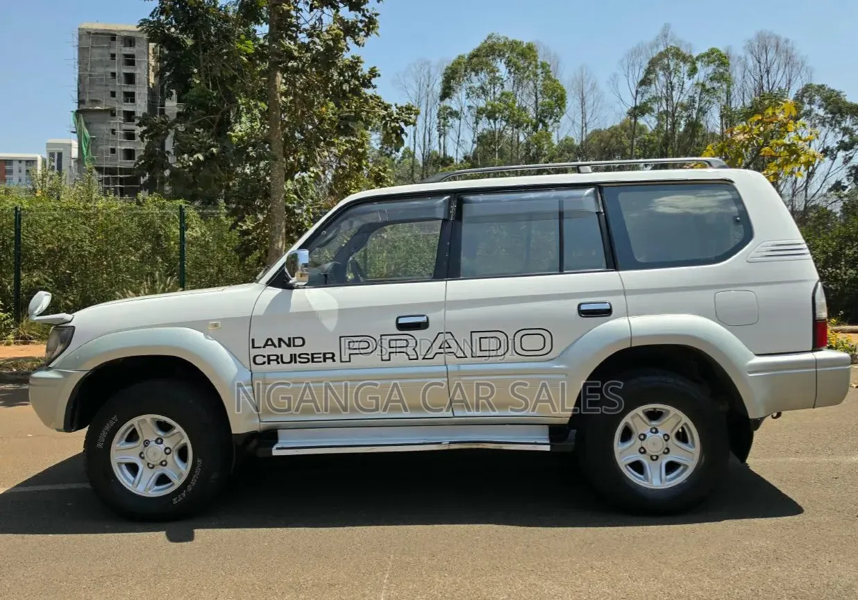Toyota Land Cruiser Prado 1998 Gray