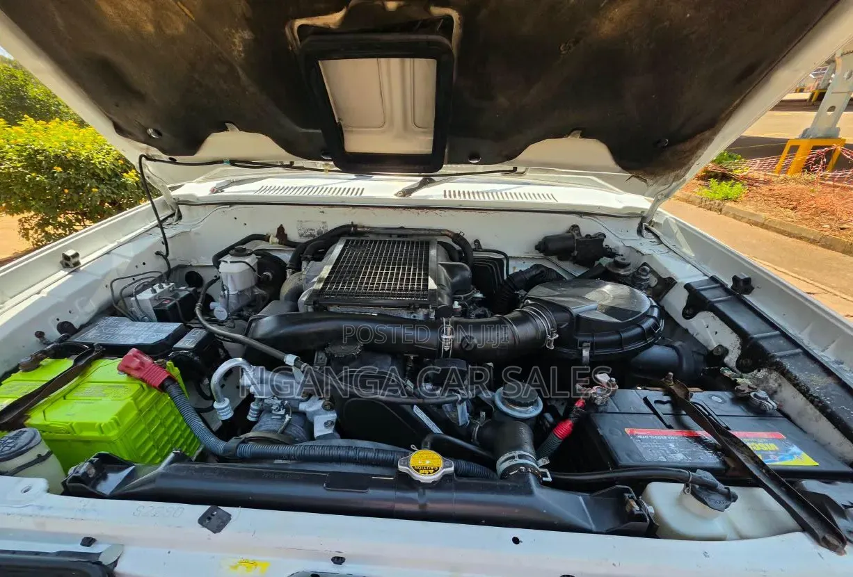 Toyota Land Cruiser Prado 1998 Gray