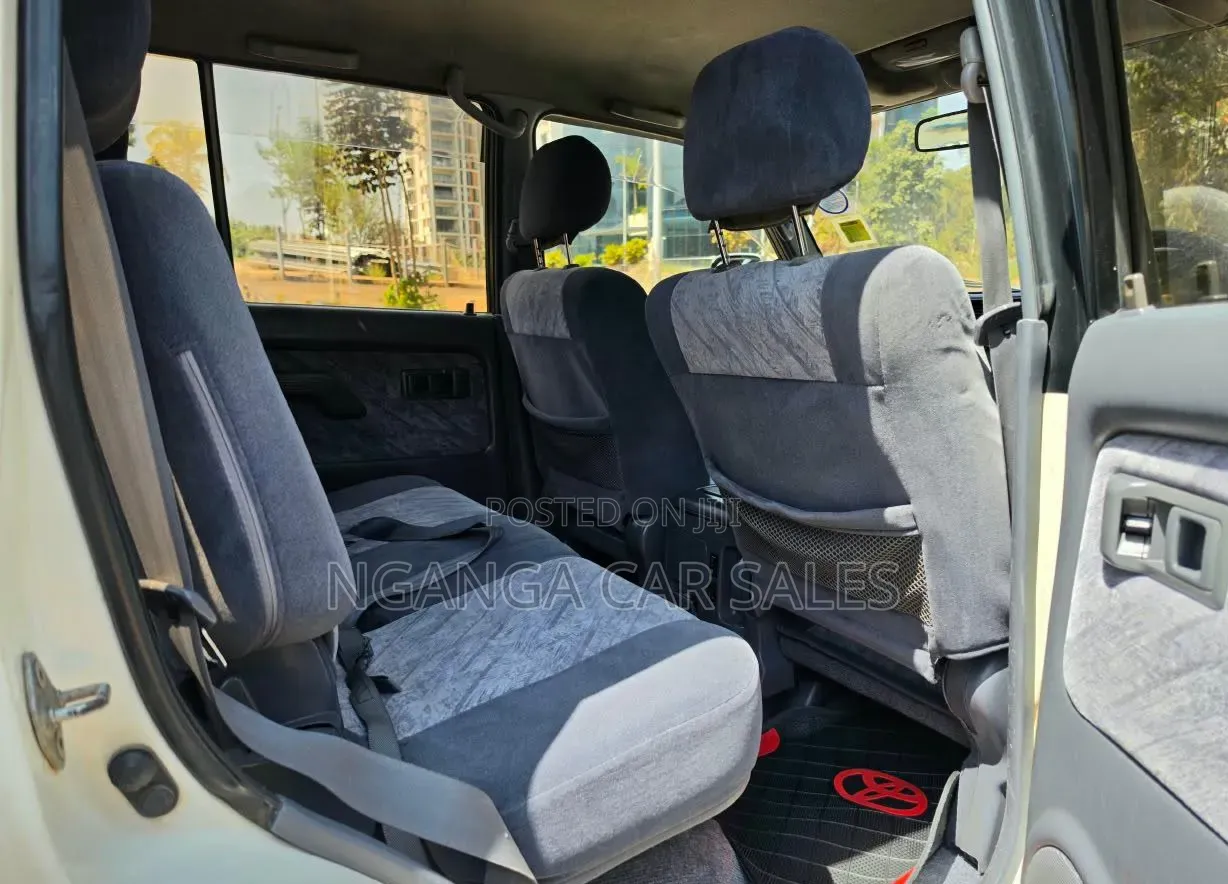 Toyota Land Cruiser Prado 1998 Gray