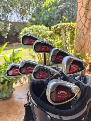 2008 Callaway Big Bertha Irons (Sw - 4i) With Bag