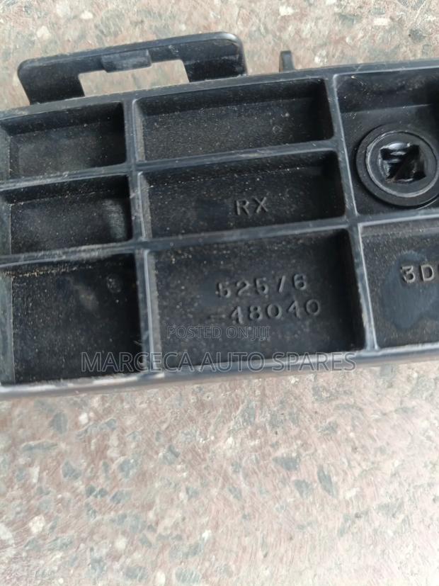 Bumper Slide Rear Lexus 450 - thumbnail 2