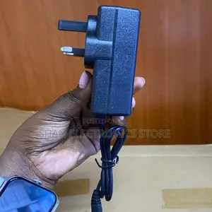 21V 1A 3 Pin Power Supply Charger With 5.5x2.1mm +2 DC Power Plug Tips