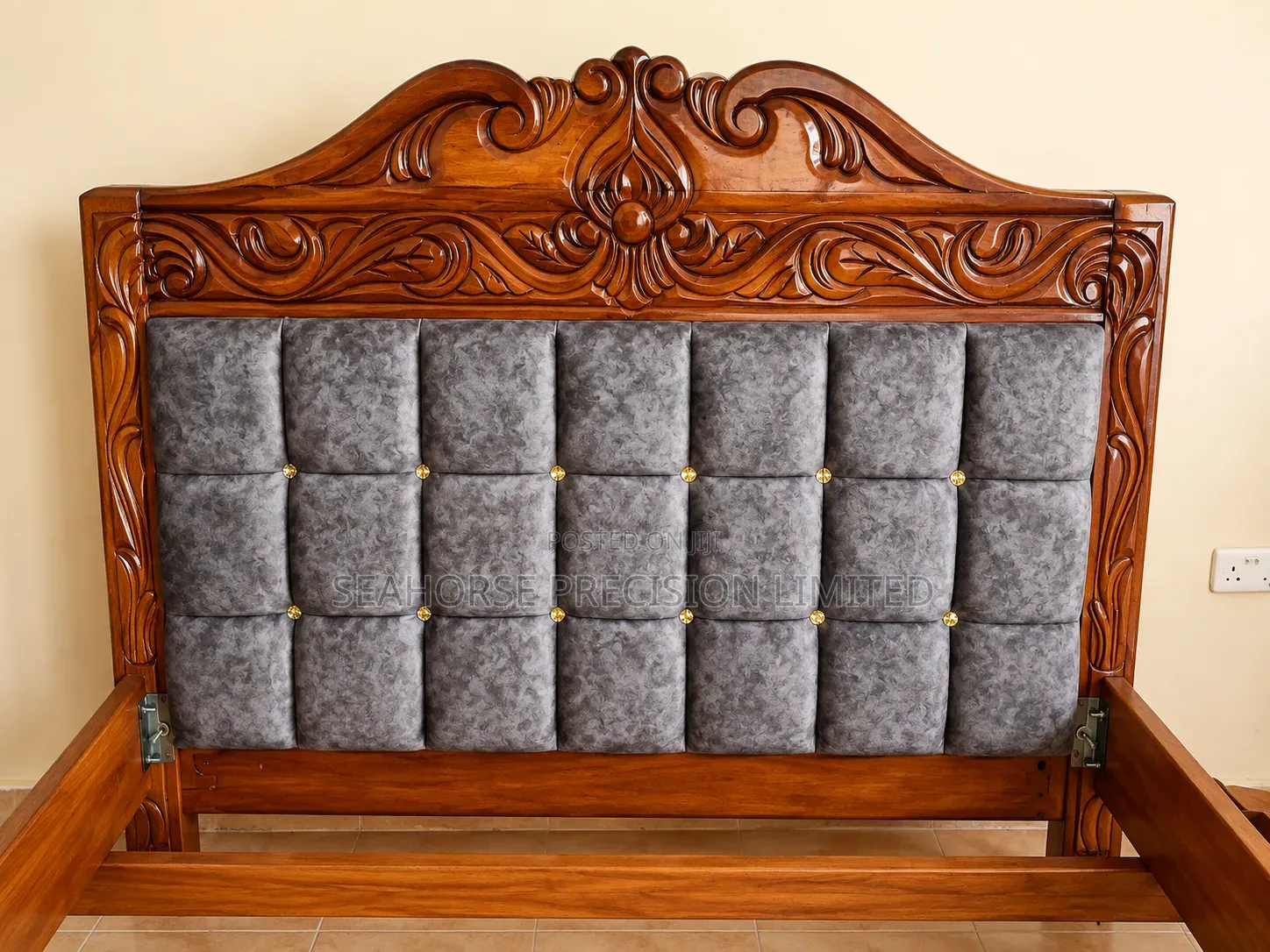 Elegant 5×6 Hardwood Bed – Strong & Stylish