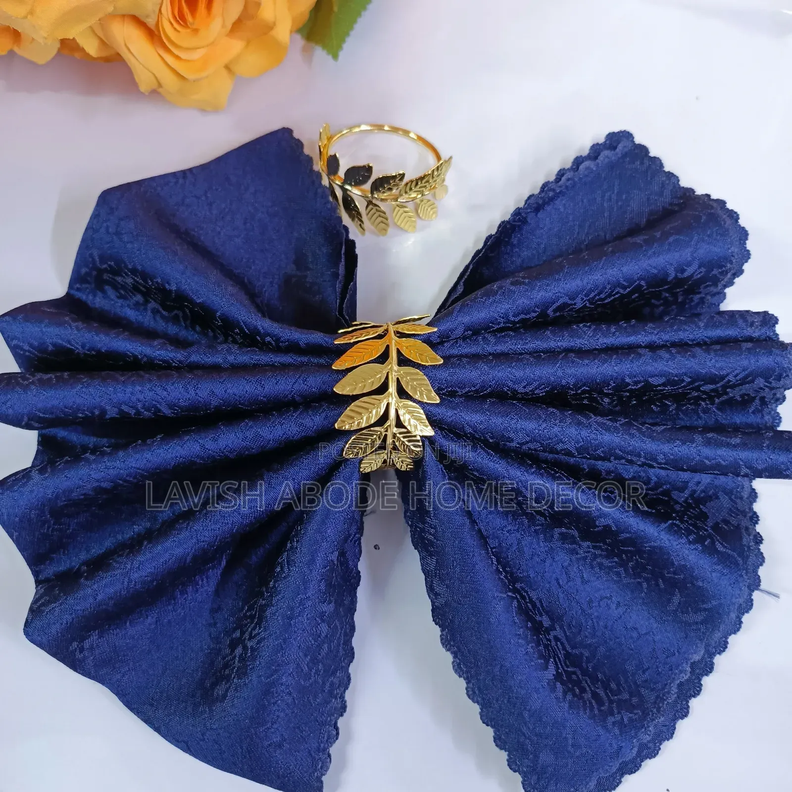 Gold Decorative Napkin Ring – Elegant Table Setting