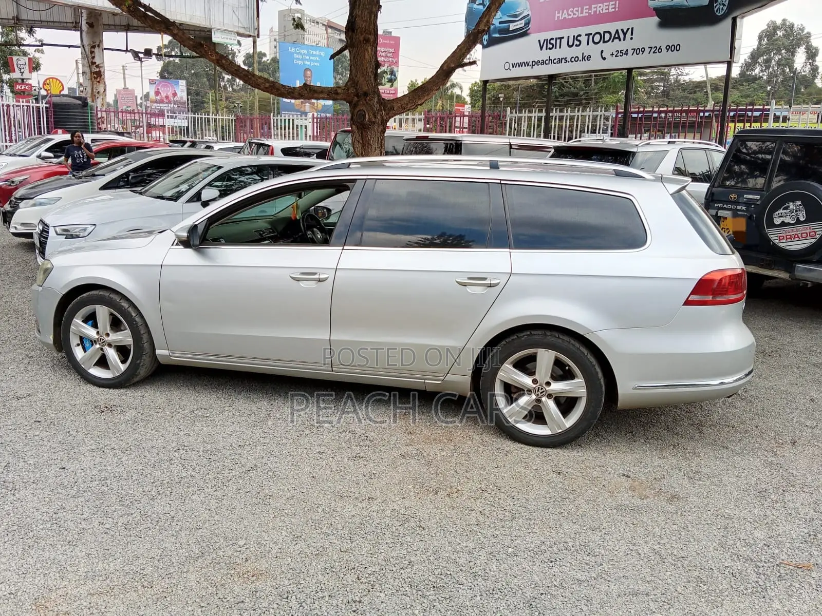 Volkswagen Passat 2011 Silver