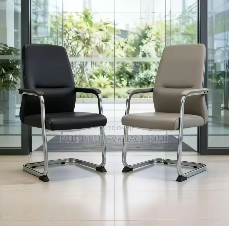 Office Chair; Black High Back Executive Visitors Seat.