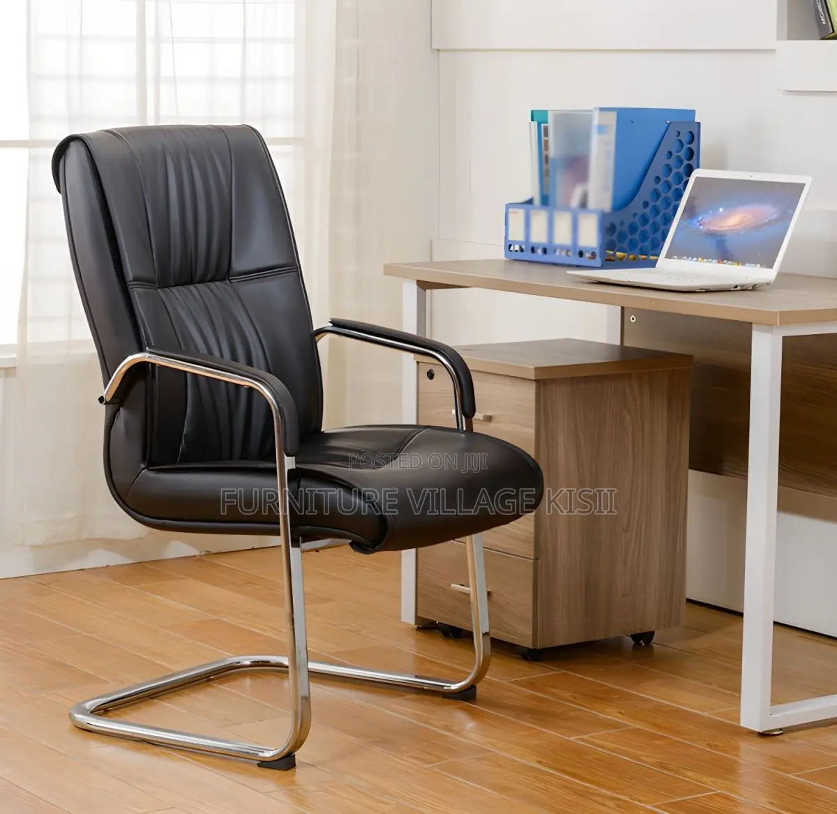 Office Chair; Black High Back Executive Visitors Seat.