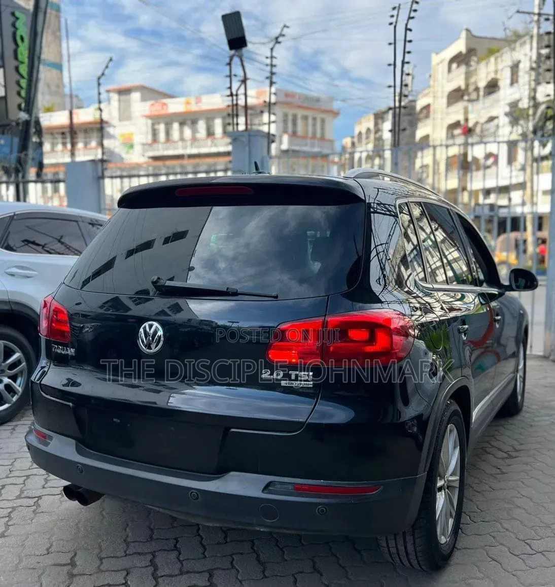 Volkswagen Tiguan 2012 Black