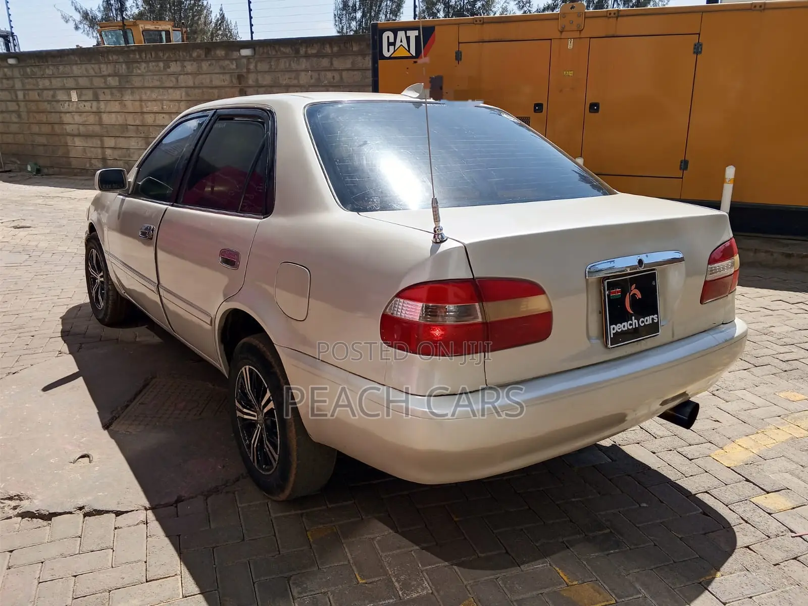 Toyota Corolla 2000 Beige