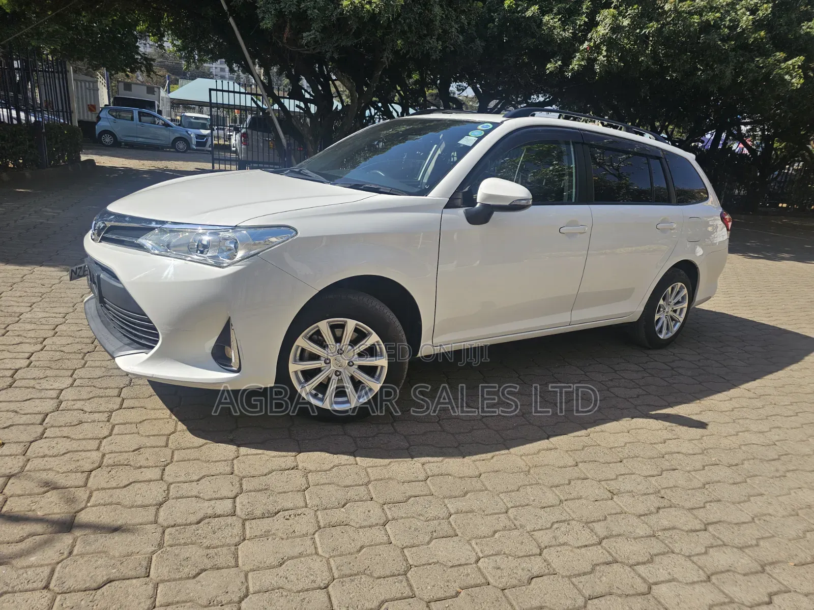 Toyota Corolla Fielder 2019 White