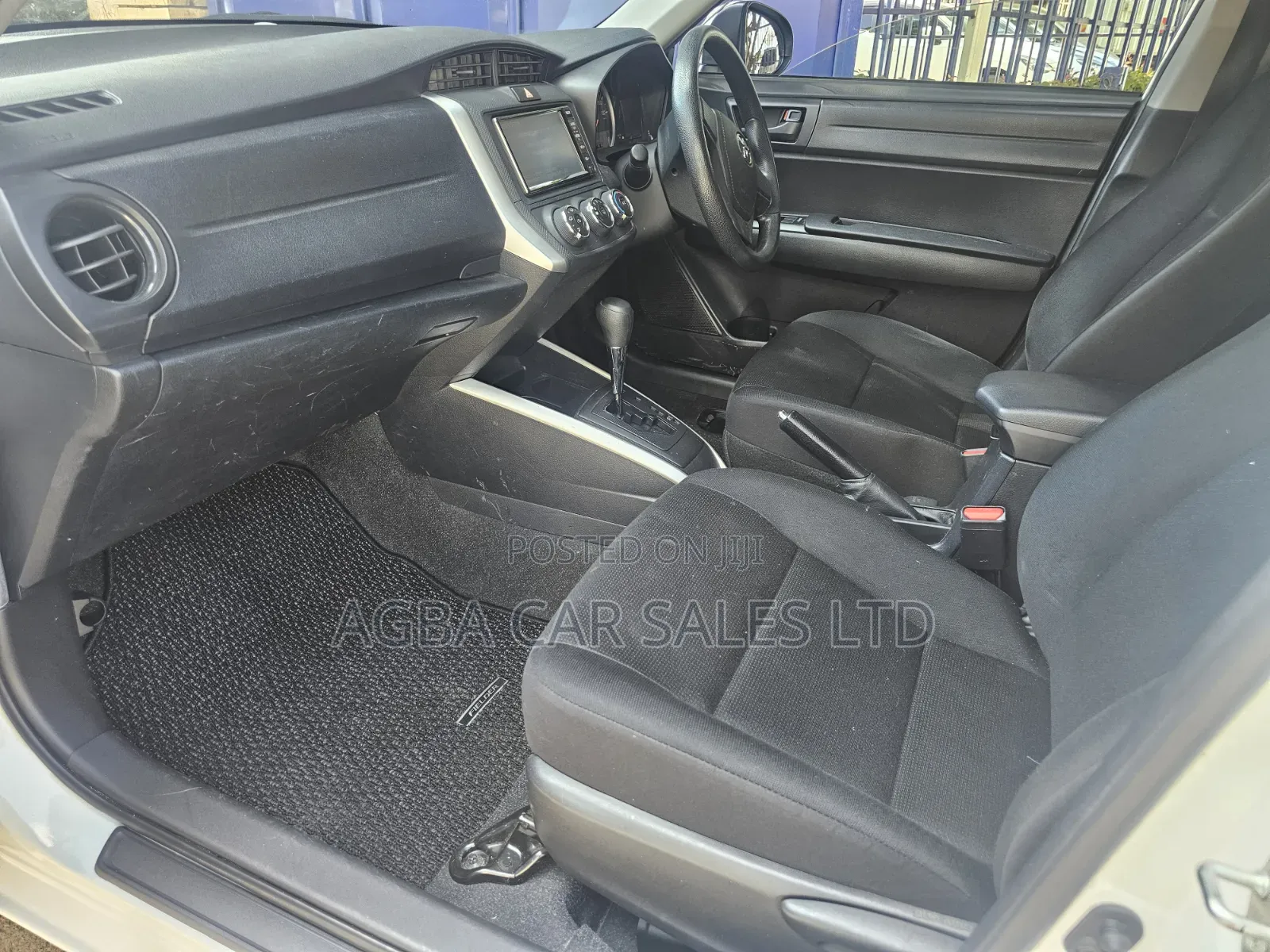 Toyota Corolla Fielder 2019 White
