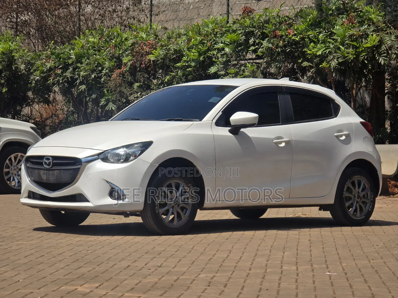 Mazda Demio 2018 White