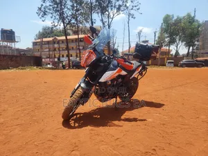 KTM 2021 White