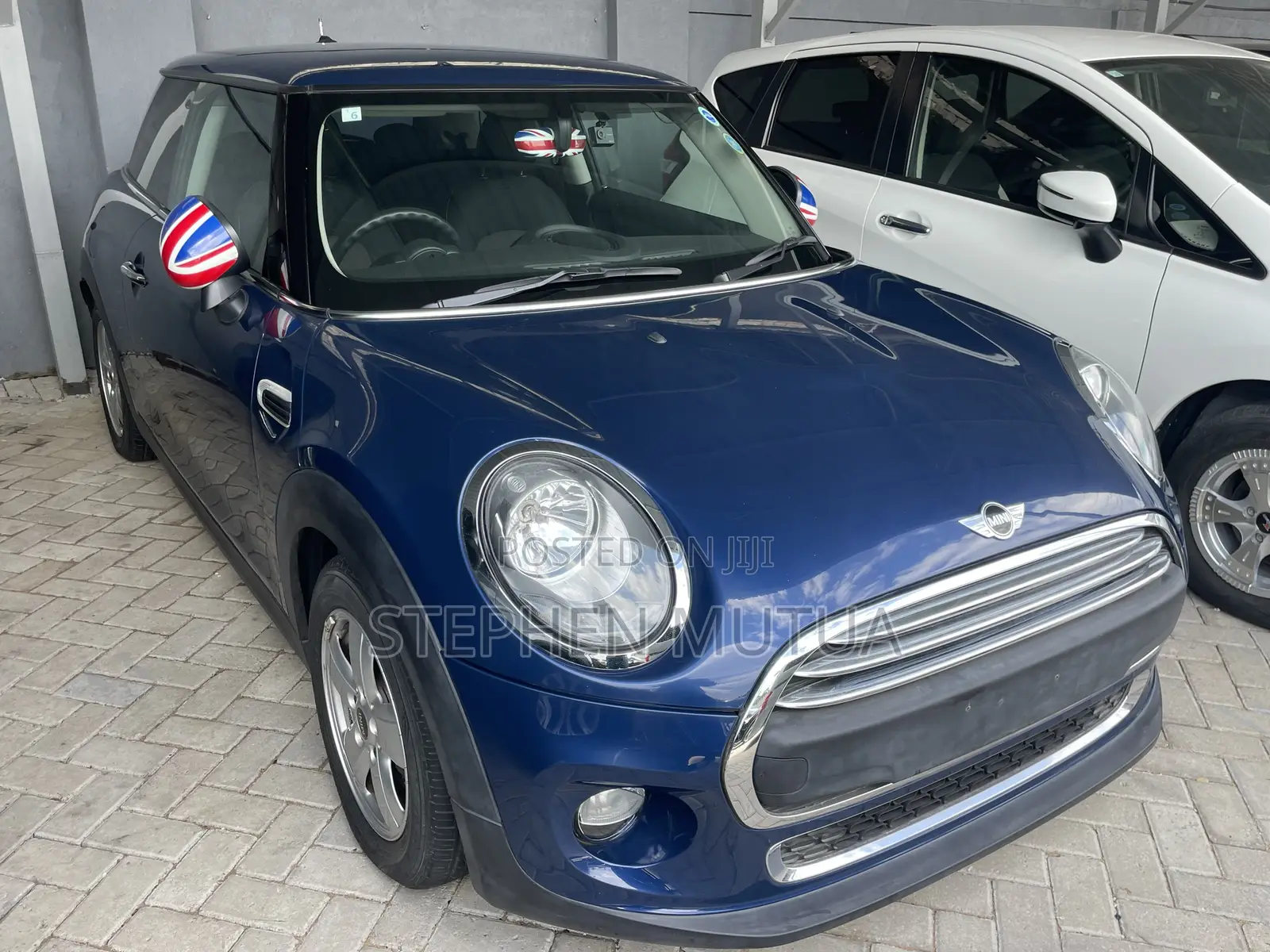 Mini Cooper 2018 Blue