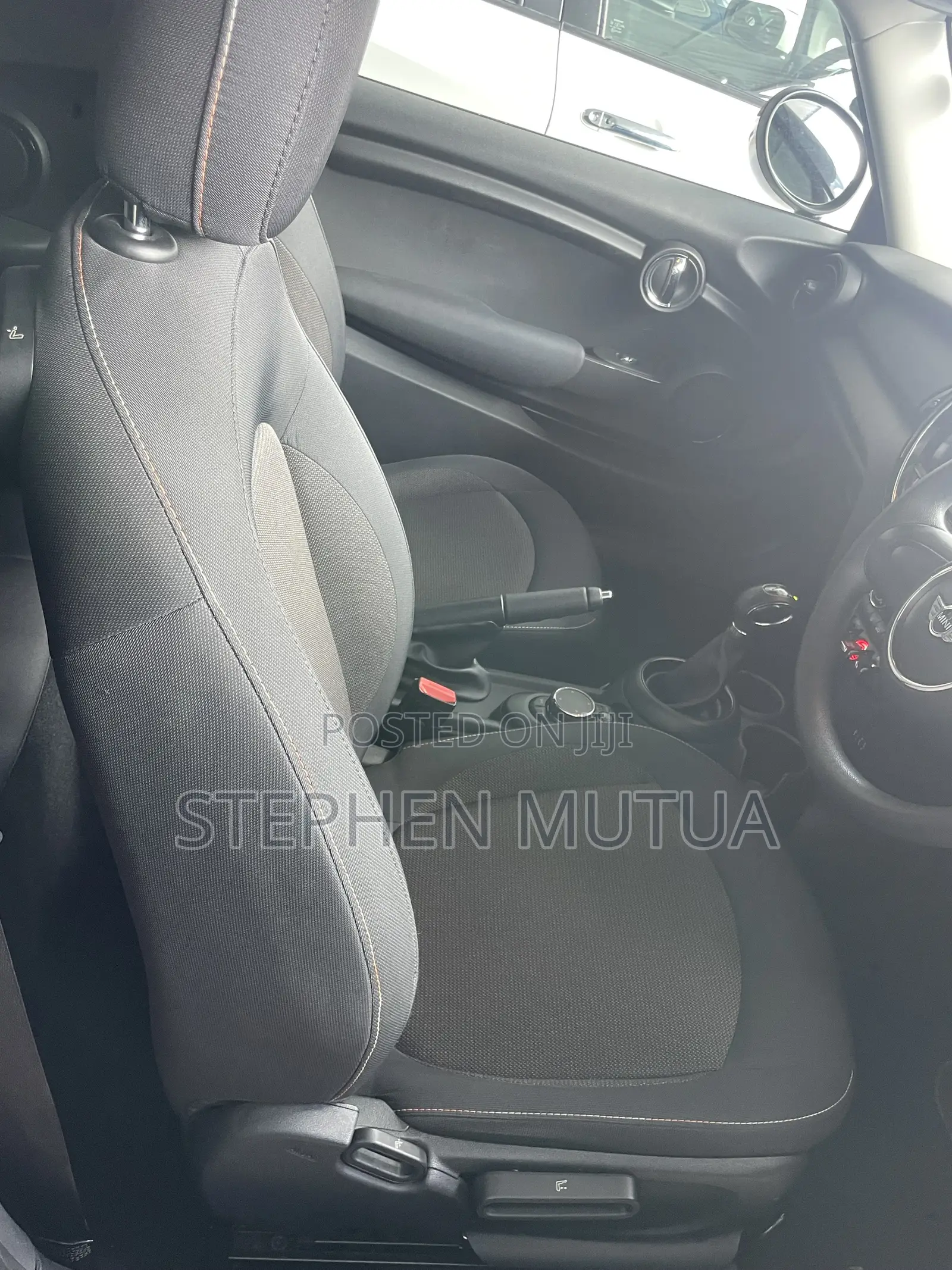 Mini Cooper 2018 Blue
