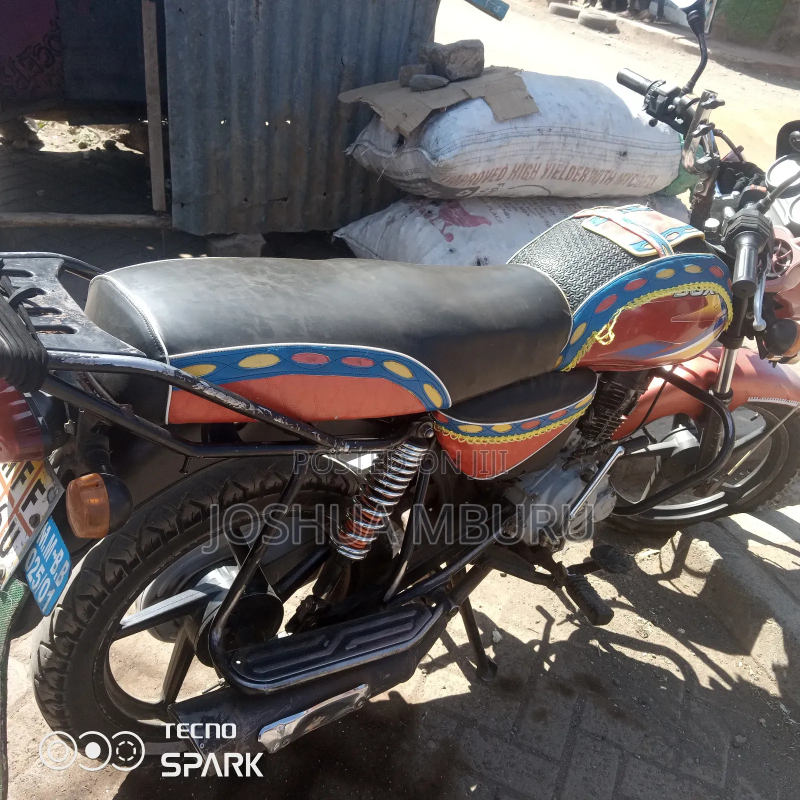 Bajaj Boxer 150 UG 2023 Red