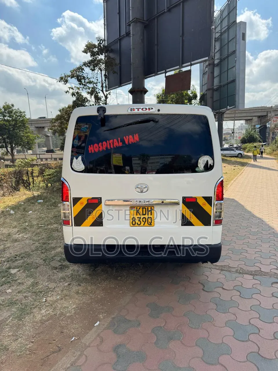 Toyota HiAce 2015 White