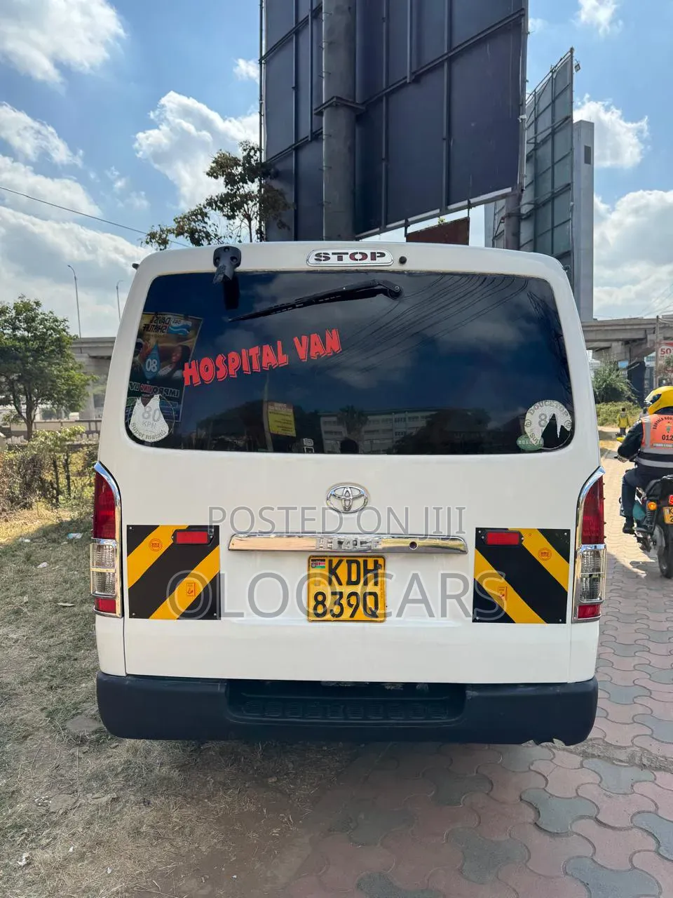 Toyota HiAce 2015 White