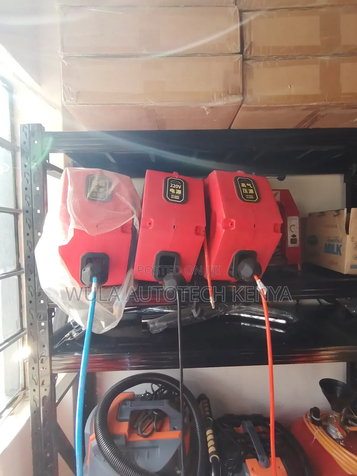 Neat and Tangle Fee Heavy Duty Air, Electric and Water Reel Sunshine