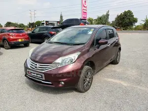Nissan Note 2016 Purple