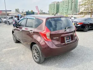 Nissan Note 2016 Purple