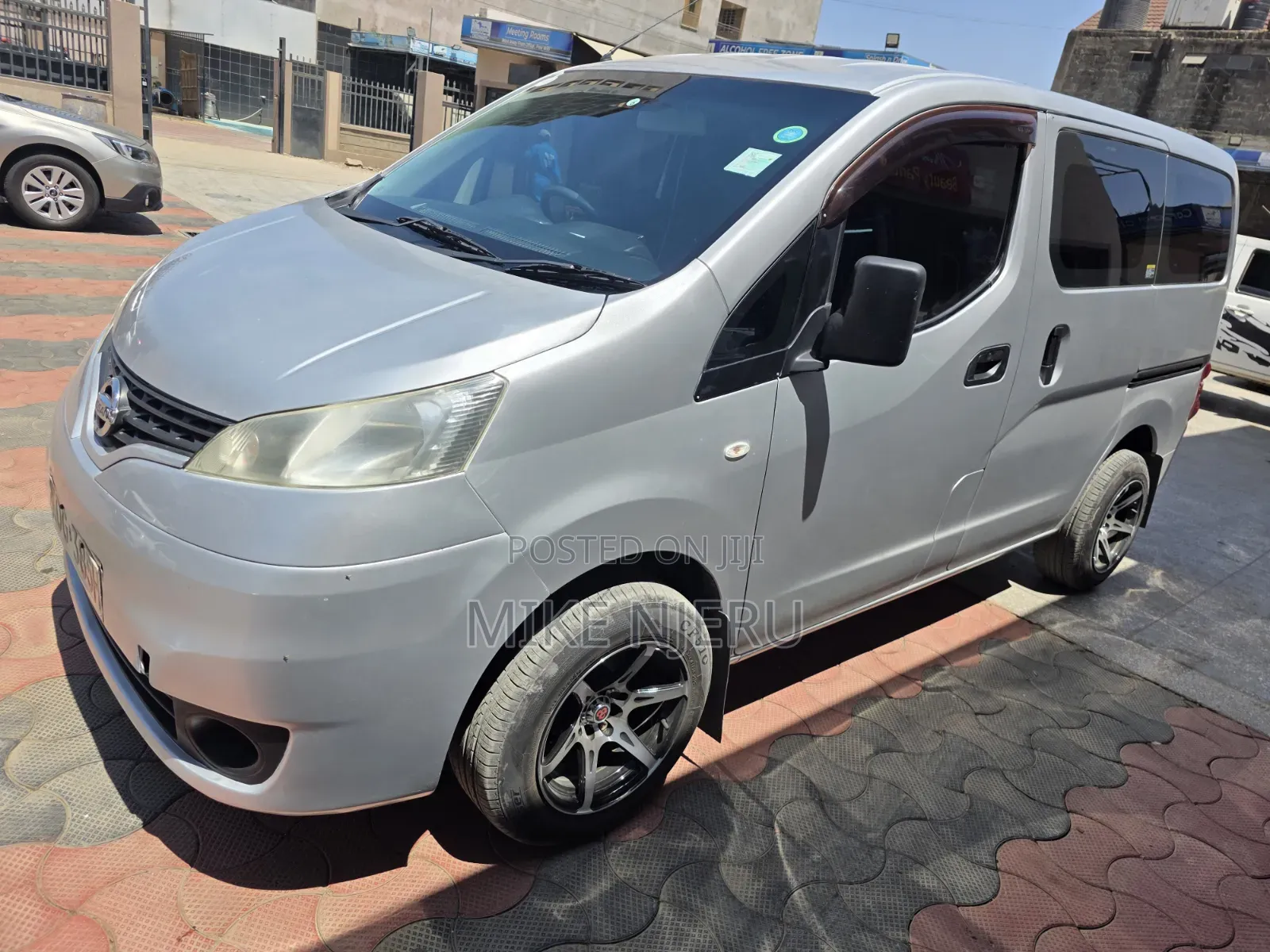 Nissan NV200 2014 Silver
