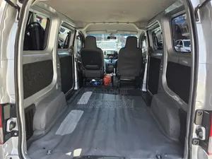 Nissan NV200 2014 Silver