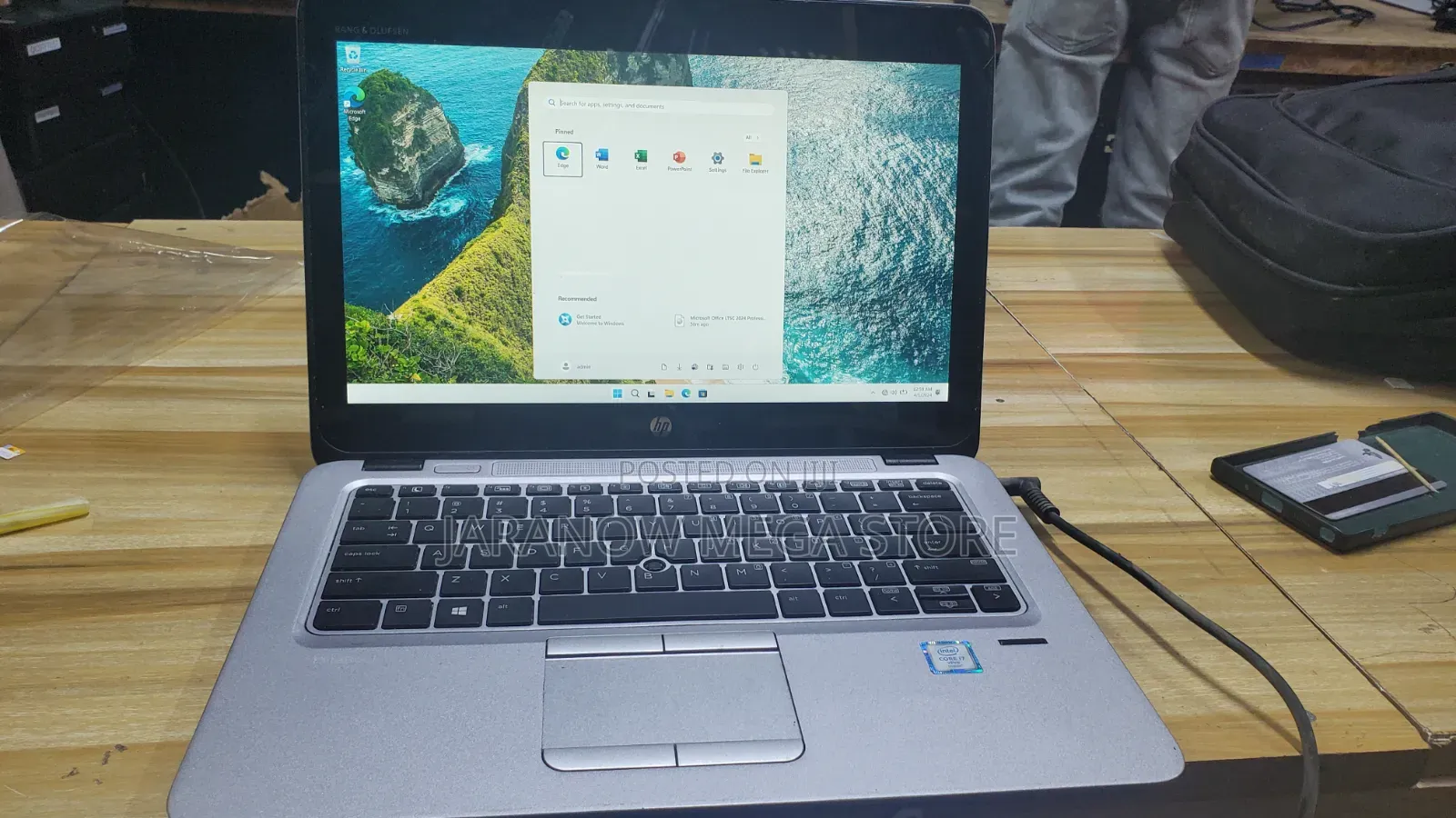 Laptop HP EliteBook 820 G3 8GB Intel Core i7 SSD 256GB