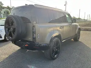 Land Rover Defender 2020 Brown