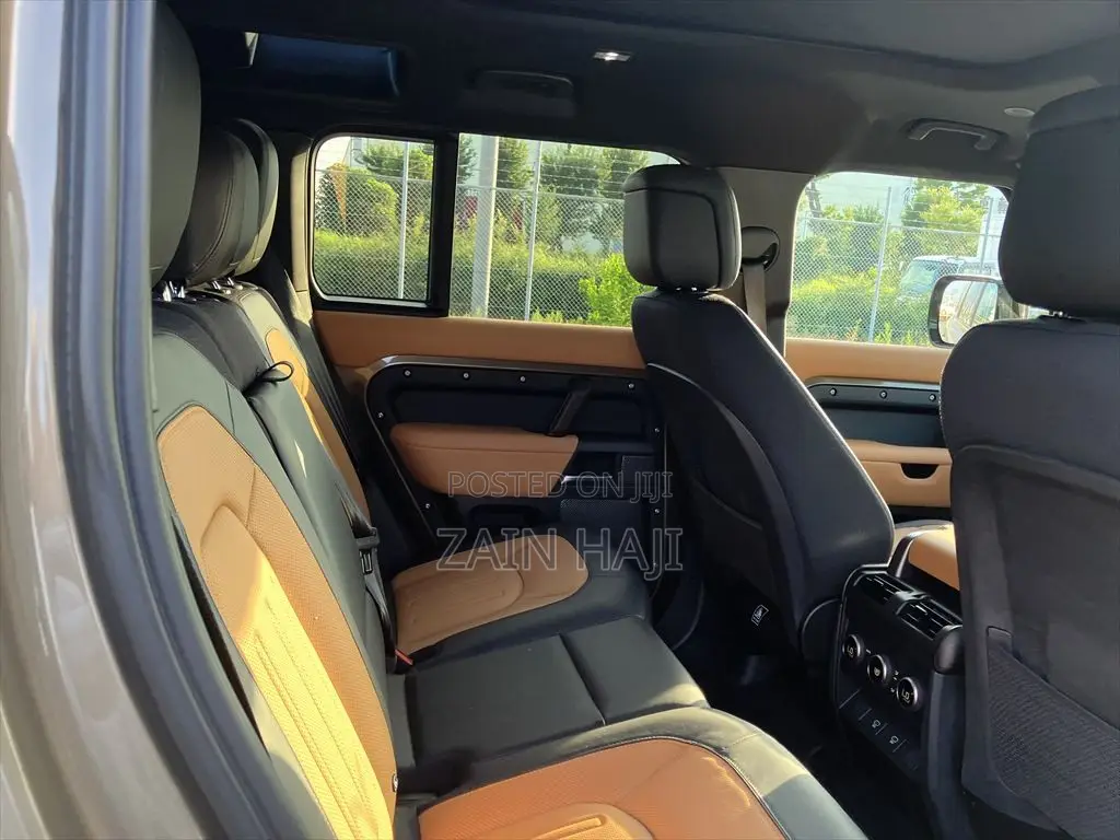 Land Rover Defender 2020 Brown