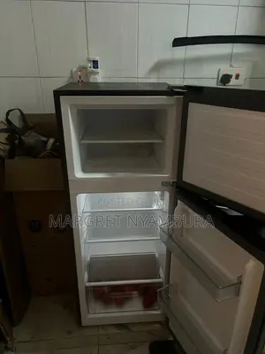 Clean & Well-Maintained Fridge for Sale – Excellent Working Condition