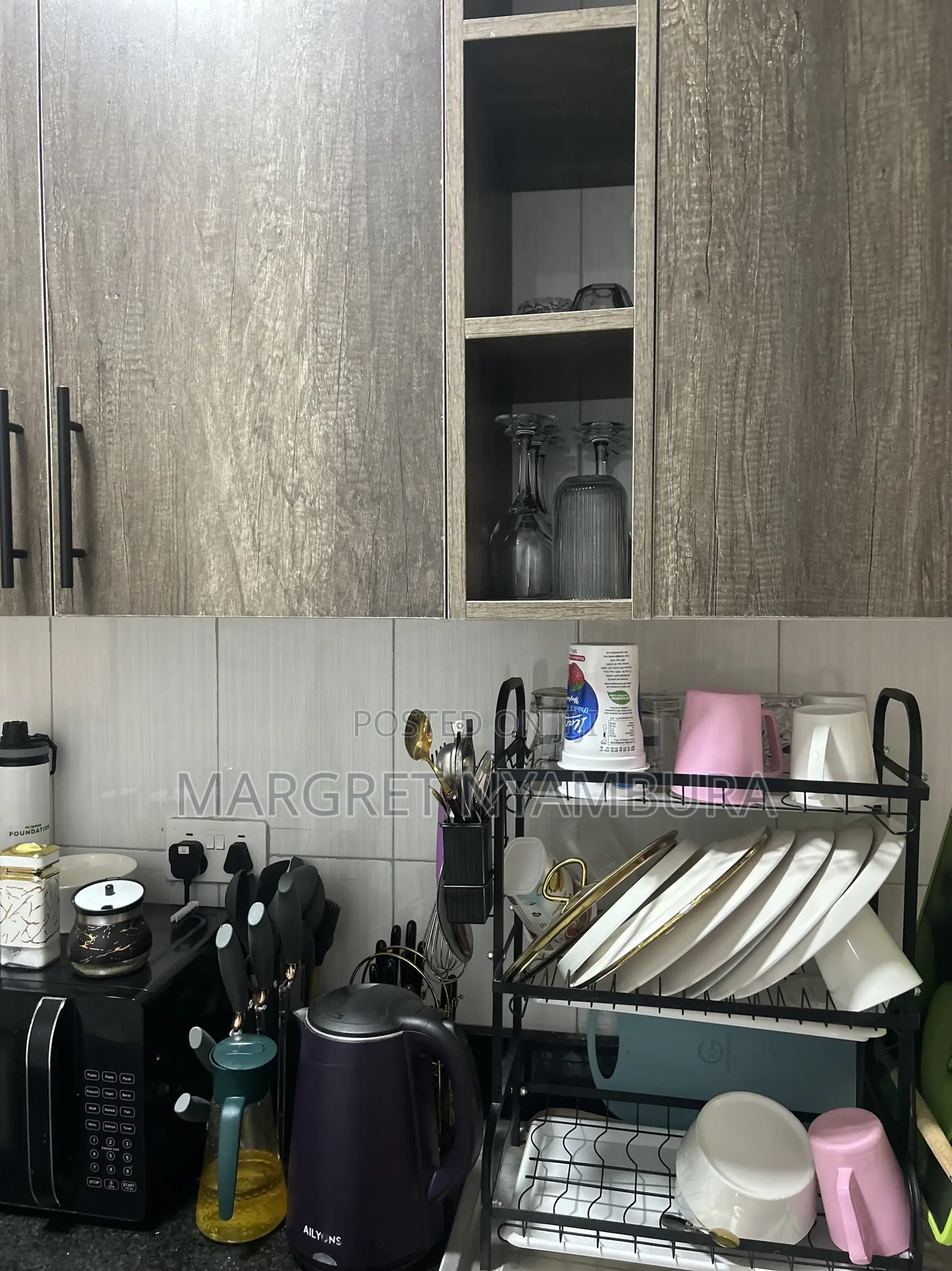 Clean & Well-Maintained Fridge for Sale – Excellent Working Condition