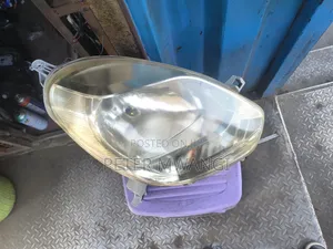 Toyota Passo 2015 Headlight