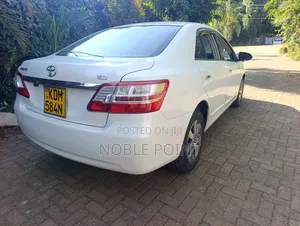 Toyota Premio 2015 White