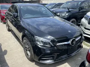 Mercedes-Benz C200 2020 Black