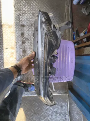 Toyota Lexus Rx 300 Front Bumper Light