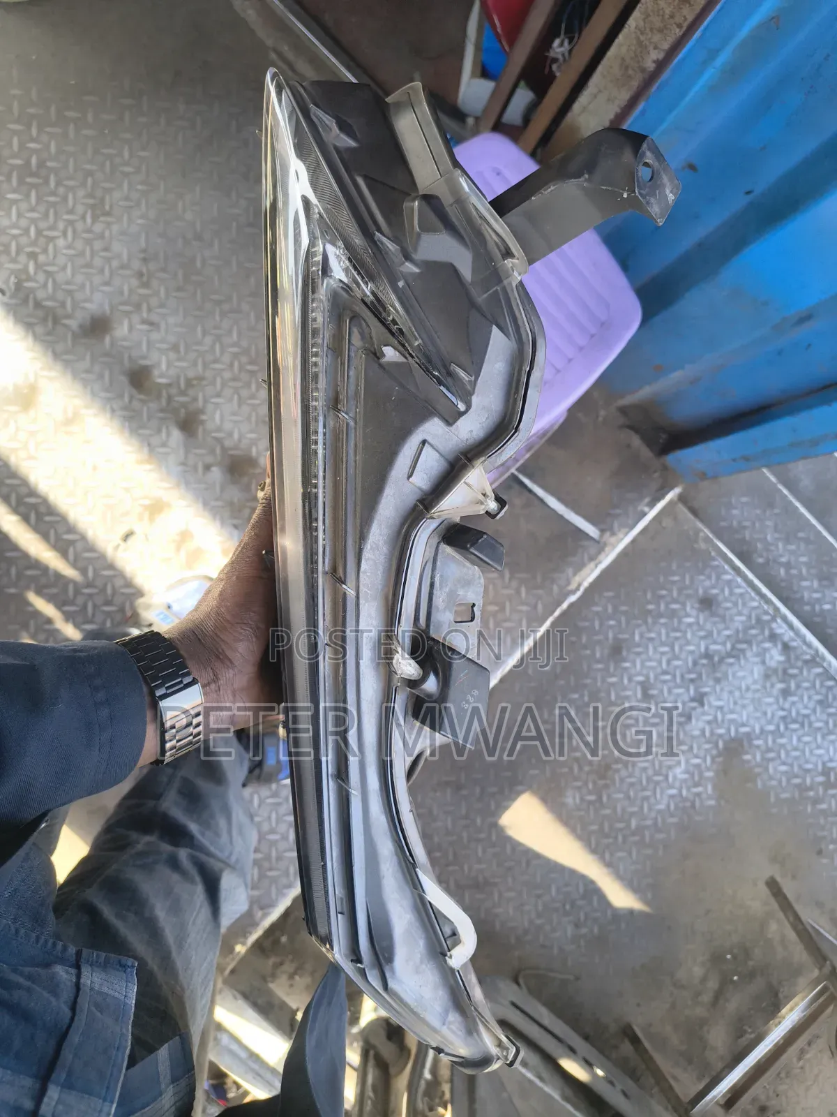 Toyota Lexus Rx 300 Front Bumper Light