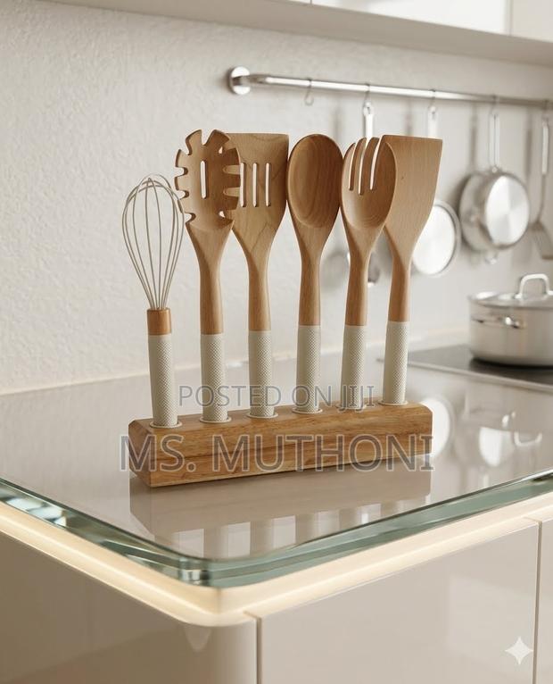 6-Piece  Wooden Premium Cooking Set With Silicone Handles