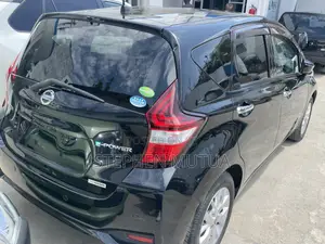 Nissan Note 1.2 Hybrid 2019 Black