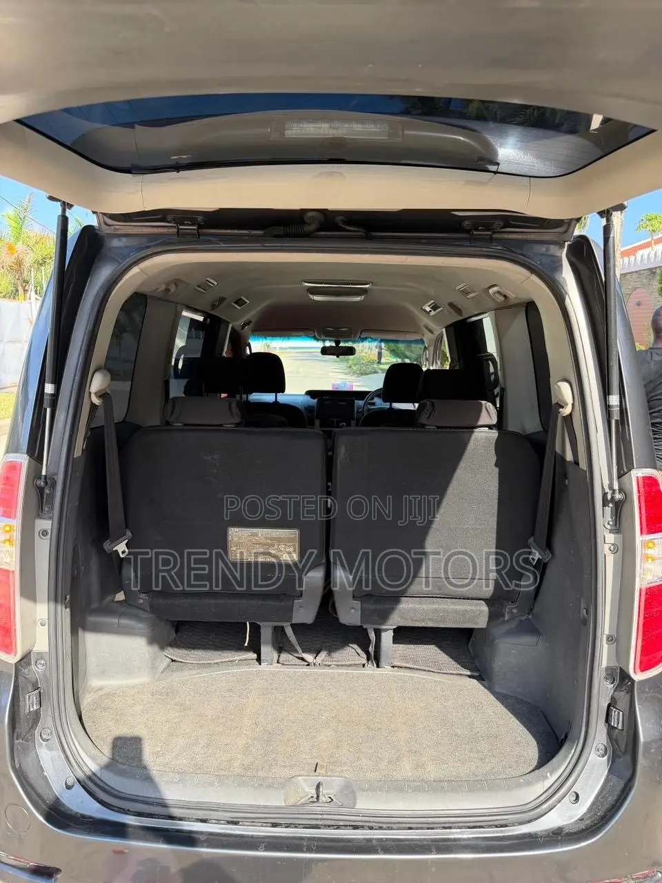 Toyota Noah 2007 Gray